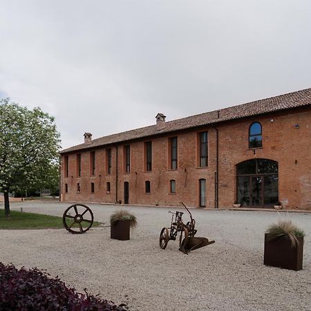 Agriturismo Mascudiera Fiorenzuola dʼArda Kültér fotó