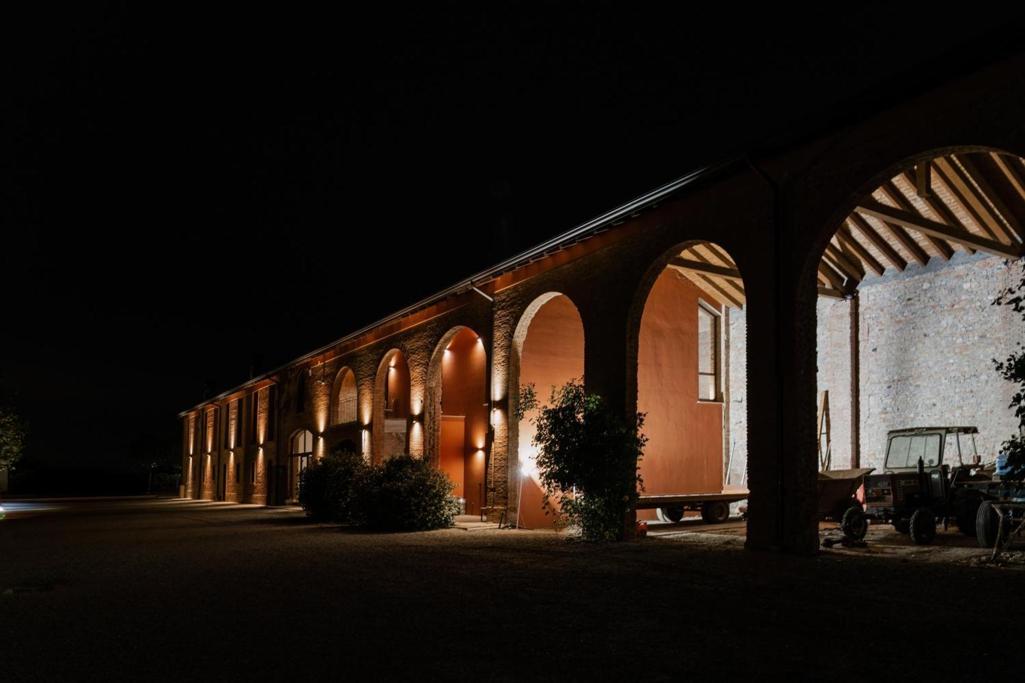 Agriturismo Mascudiera Fiorenzuola dʼArda Kültér fotó