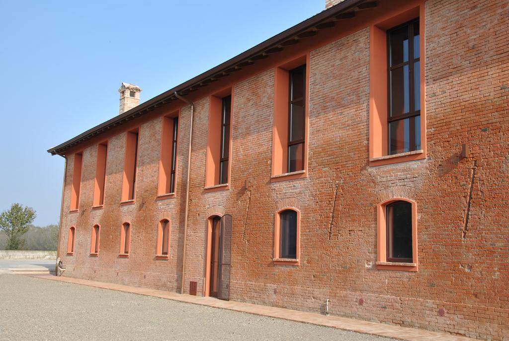 Agriturismo Mascudiera Fiorenzuola dʼArda Kültér fotó