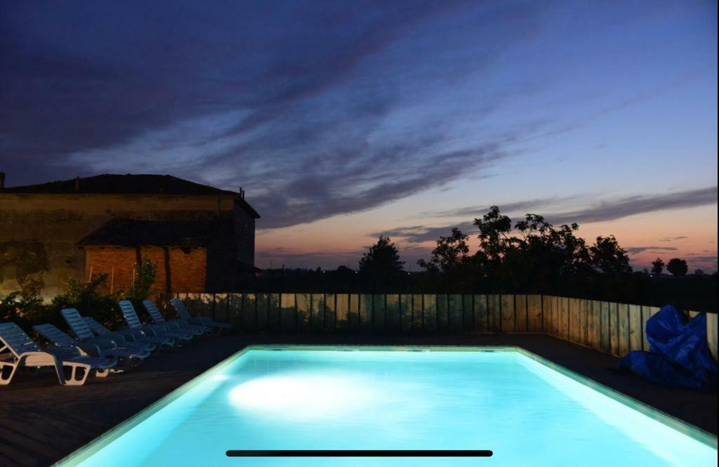 Agriturismo Mascudiera Fiorenzuola dʼArda Kültér fotó